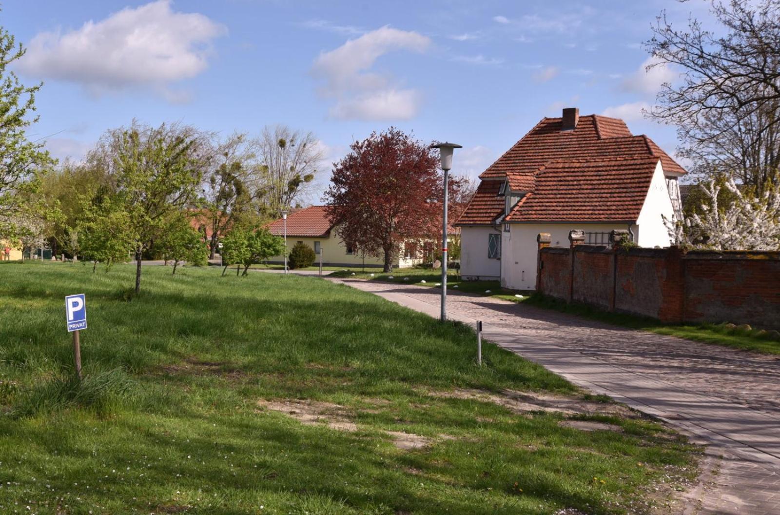 Forsthaus Lelkendorf / Ferienwohnung المظهر الخارجي الصورة